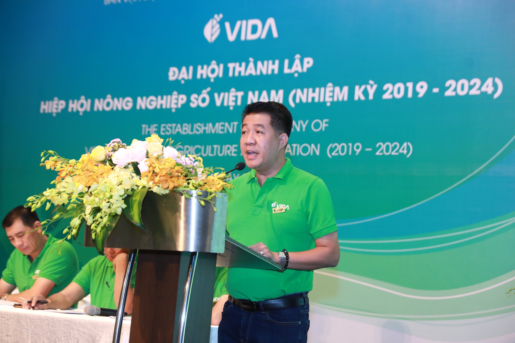 Ông Vũ Mạnh Hùng - Chủ tịch Hội đồng quản trị kiêm Tổng Giám đốc Tập Đoàn Hùng Nhơn (Bình Phước) phát biểu tại Đại hội