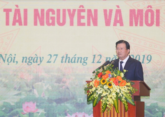 Phó Thủ tướng Chính phủ Trịnh Đình Dũng phát biểu tại Hội nghị