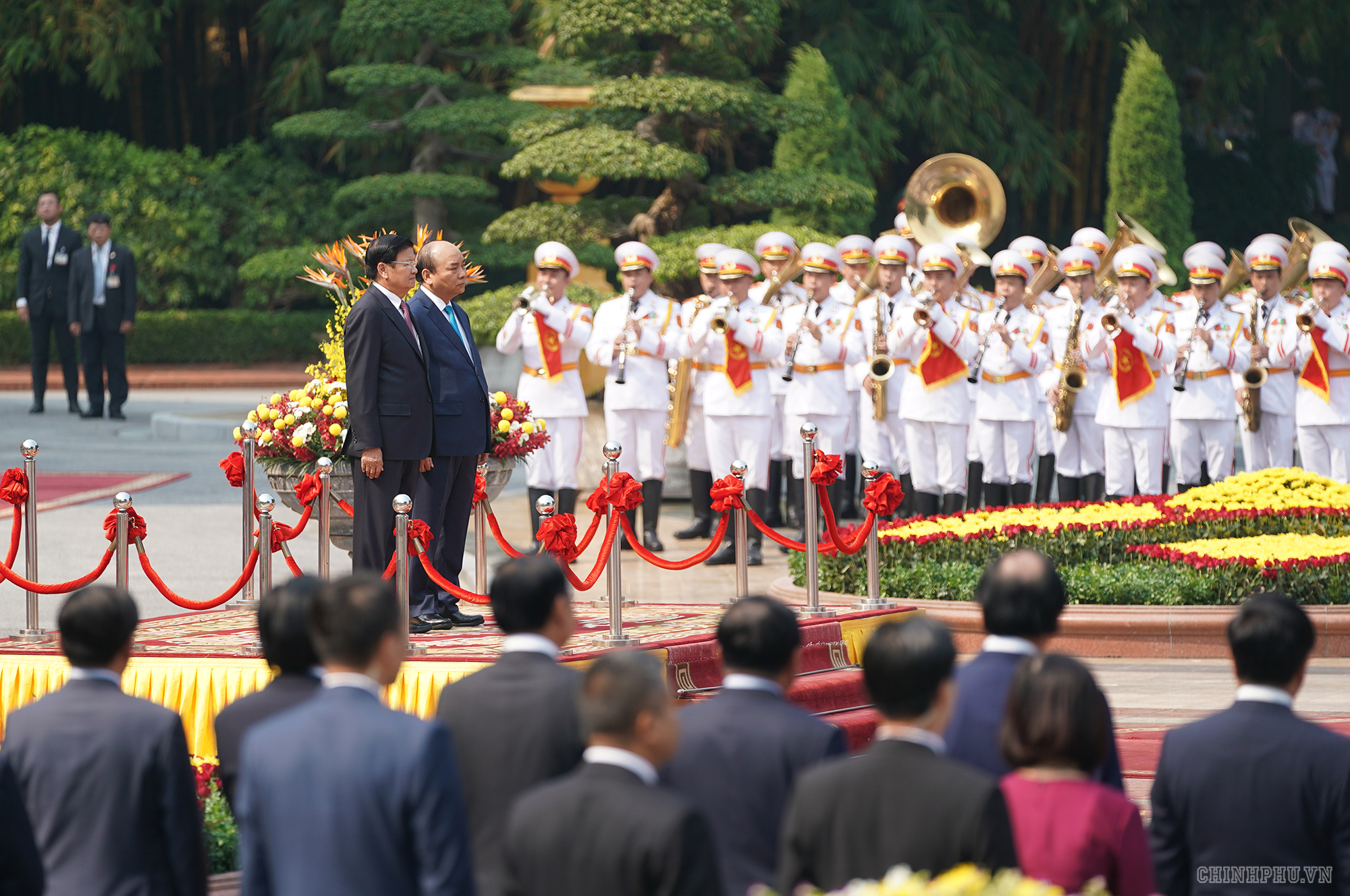 Thủ tướng Nguyễn Xuân Phúc đón, hội đàm với Thủ tướng Lào