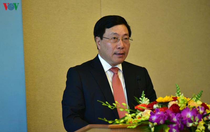 Phó Thủ tướng, Bộ trưởng Ngoại giao Phạm Bình Minh phát biểu tại hội nghị.