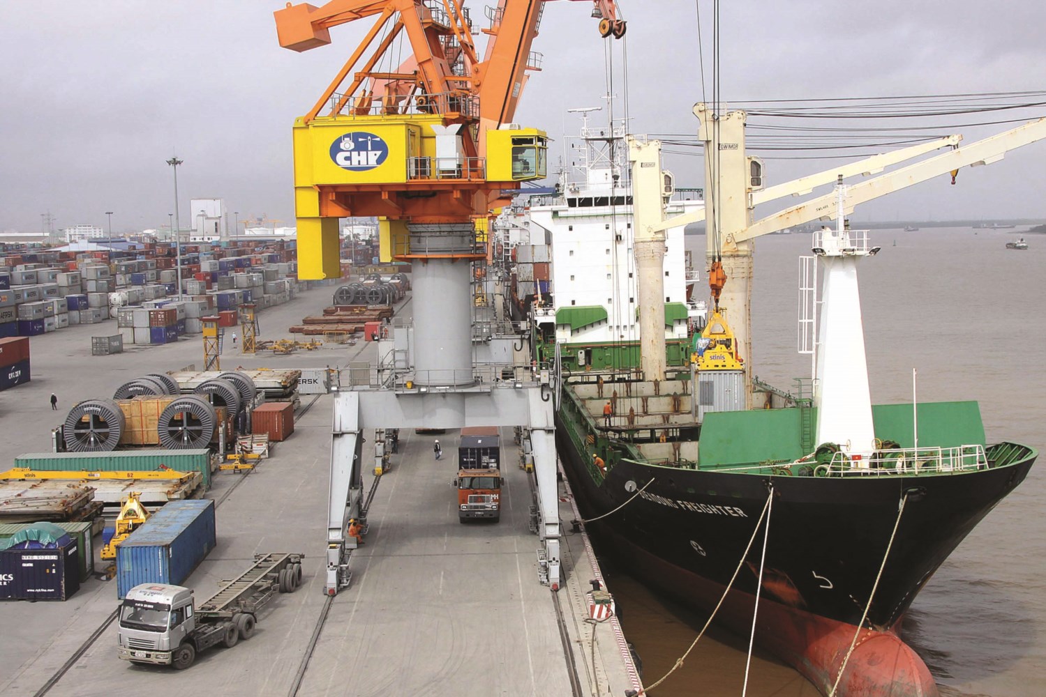 Cần chú trọng nâng cấp hệ thống logistics trong xuất khẩu