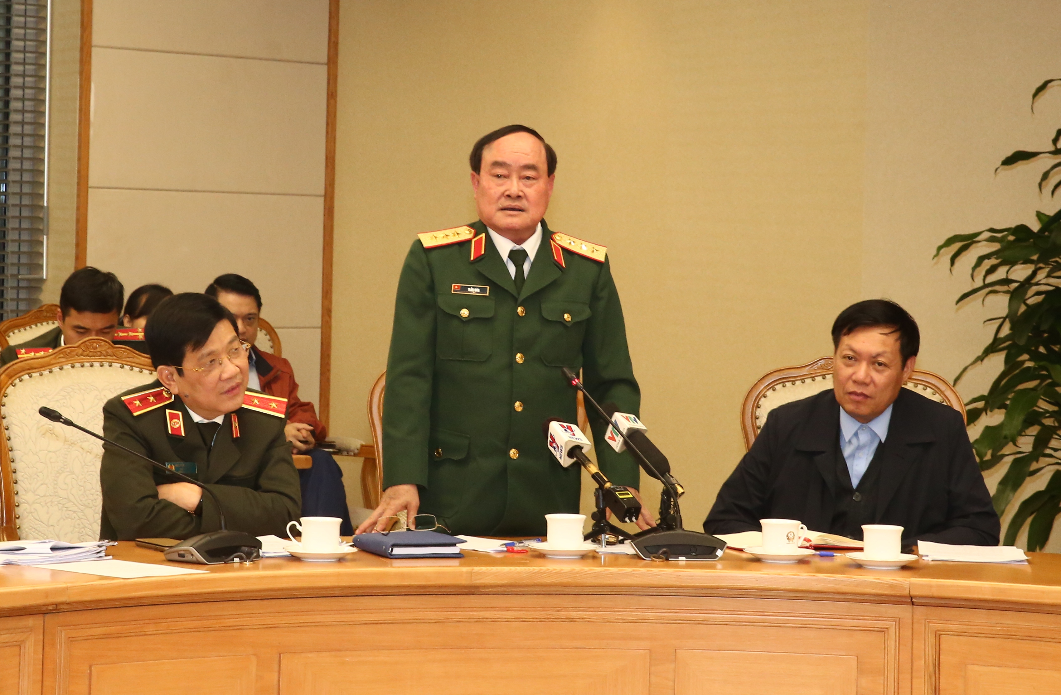 Thượng tướng Trần Đơn phát biểu tại cuộc họp. Ảnh VGP/Trần Mạnh