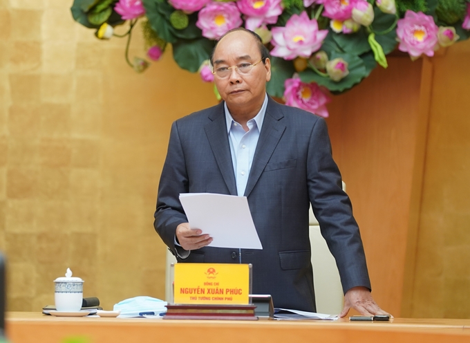 Thủ tướng Nguyễn Xuân Phúc phát biểu tại cuộc họp. Ảnh: Quang Hiếu
