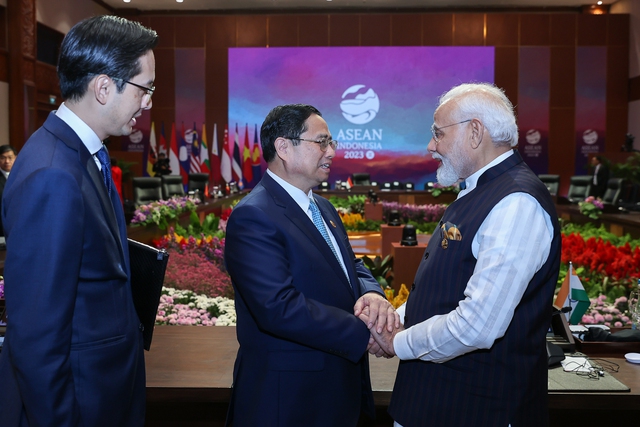 Thủ tướng Phạm Minh Chính gặp Thủ tướng Ấn Độ Narendra Modi - Ảnh 2.
