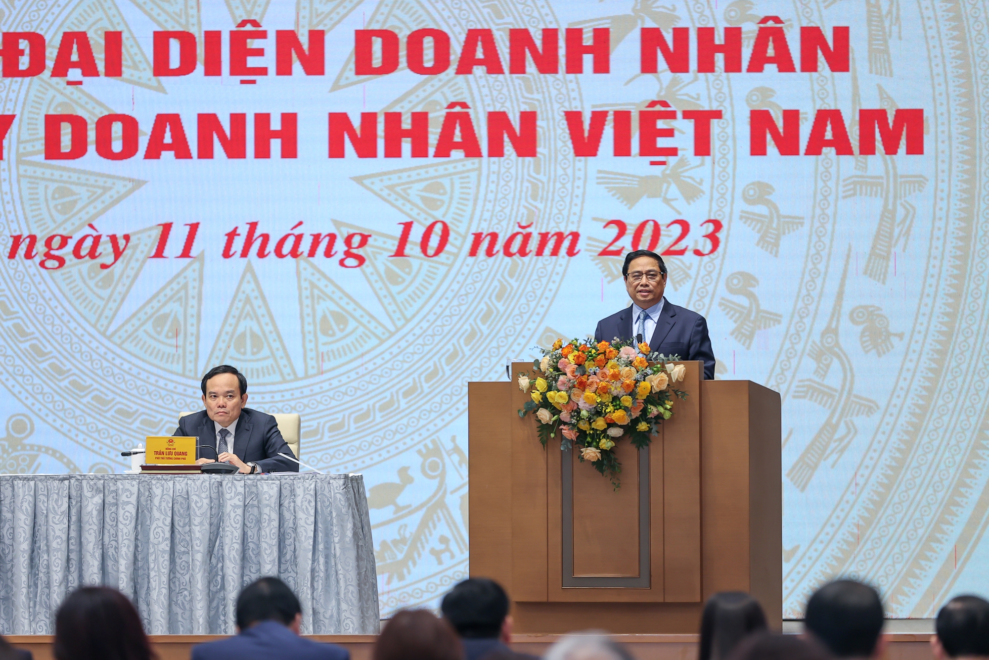 Thủ tướng khẳng định Đảng, Nhà nước và nhân dân luôn là điểm tựa và luôn tin tưởng đội ngũ doanh nhân Việt Nam
