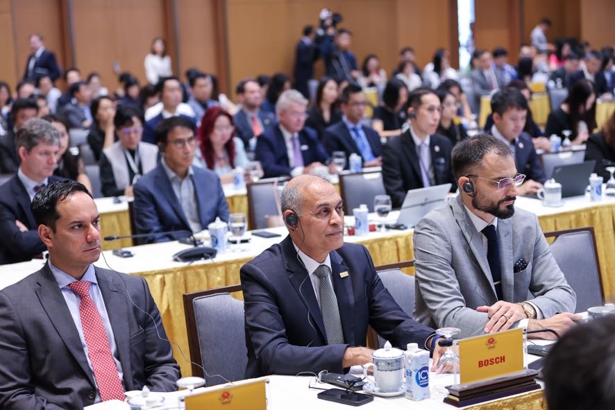 Tham dự Hội nghị có đại diện 15 hiệp hội, 180 doanh nghiệp đầu tư nước ngoài tại Việt Nam - Ảnh: VGP/Nhật Bắc