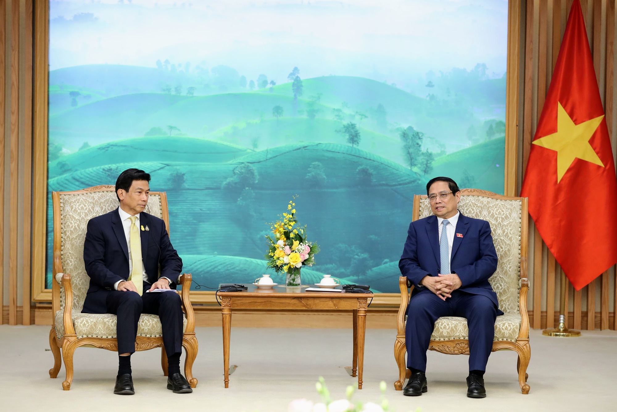Thủ tướng Phạm Minh Chính đề nghị hai nước tiếp tục thúc đẩy và đưa quan hệ Đối tác chiến lược Việt Nam-Thái Lan lên tầm cao mới - Ảnh: VGP/Nhật Bắc
