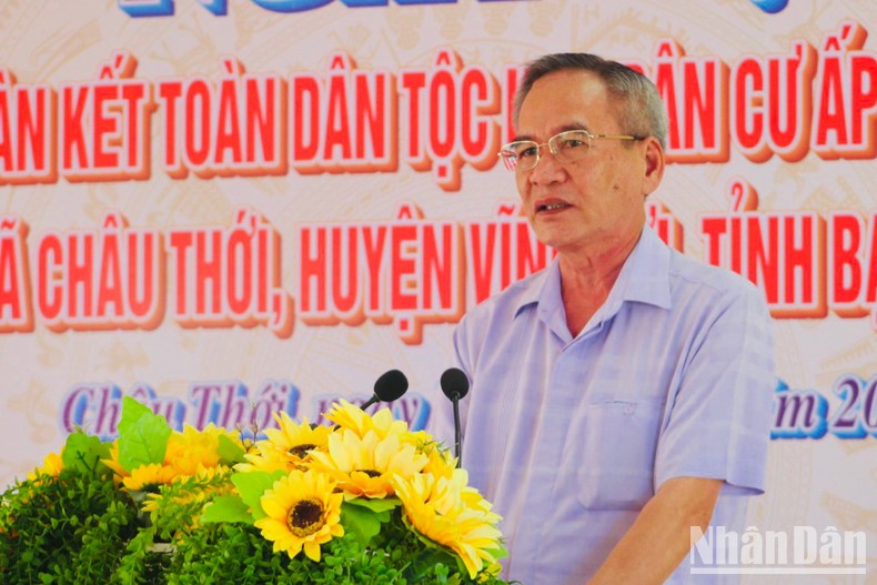 Đồng chí Lữ Văn Hùng, Bí thư Tỉnh ủy Bạc Liêu phát biểu ý kiến tại ngày hội.