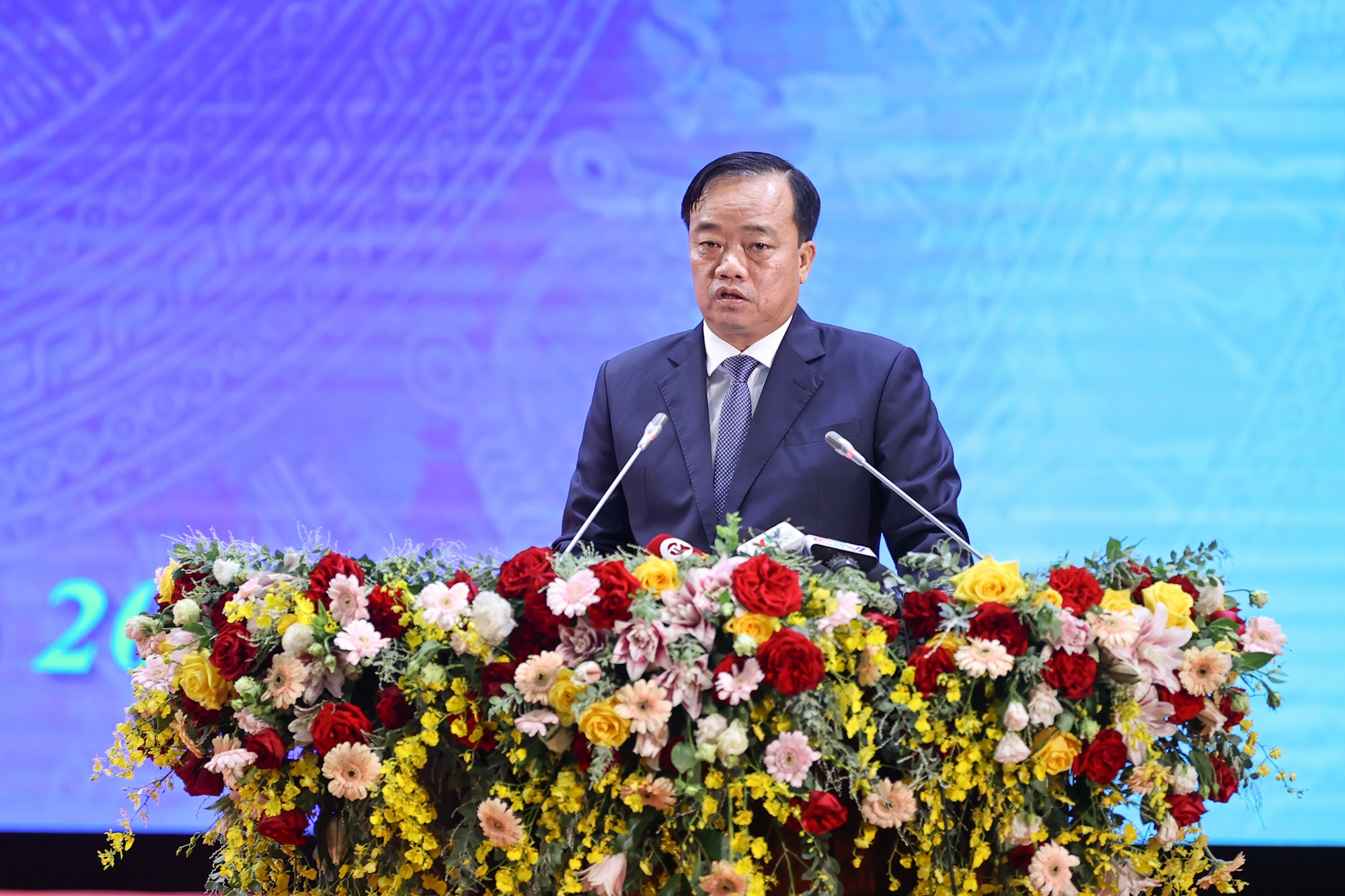 Chủ tịch UBND tỉnh Cà Mau Huỳnh Quốc Việt công bố Quyết định phê duyệt và Báo cáo các nội dung cơ bản của Quy hoạch tỉnh Cà Mau - Ảnh: VGP/Nhật Bắc