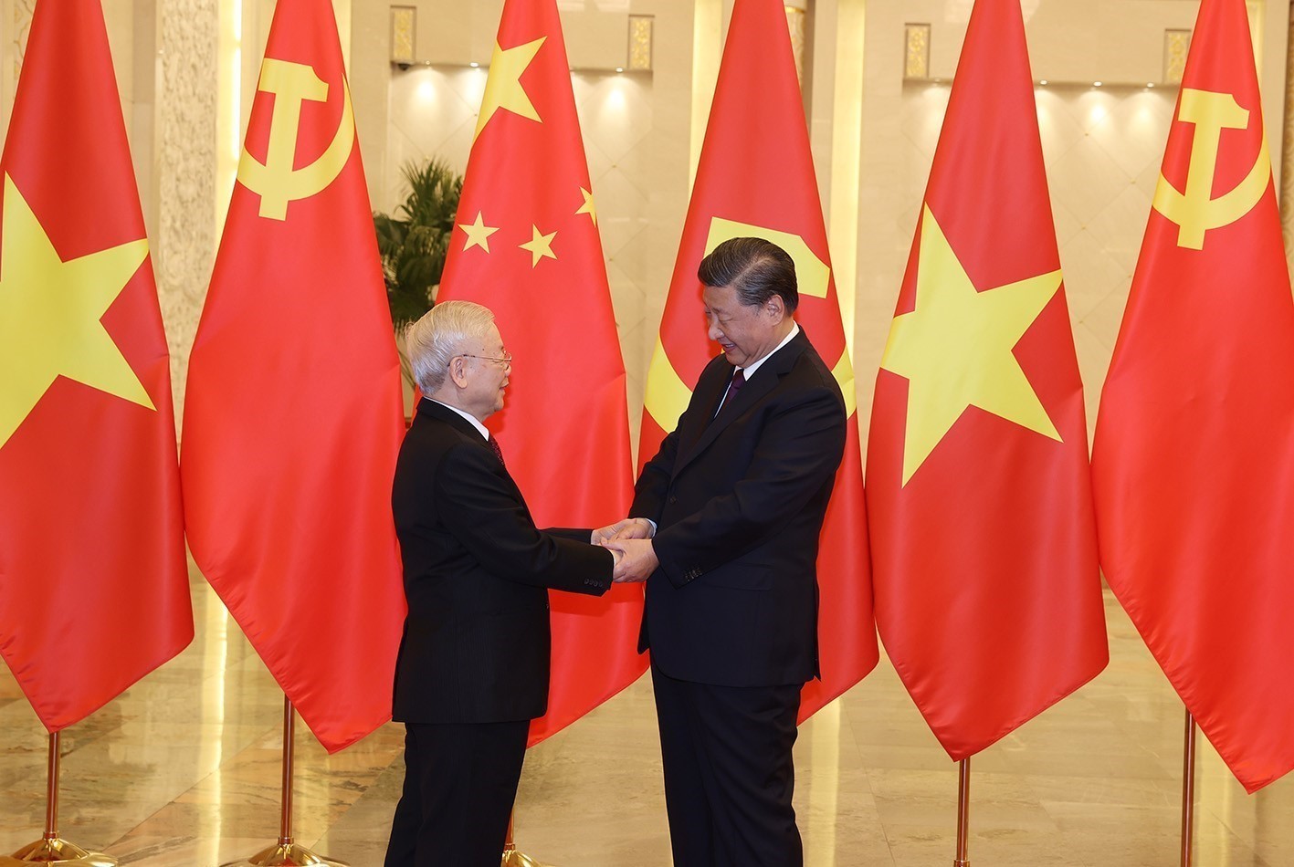 Tổng Bí thư Nguyễn Phú Trọng và Tổng Bí thư, Chủ tịch nước Trung Quốc Tập Cận Bình tại lễ đón Tổng Bí thư Nguyễn Phú Trọng thăm chính thức nước CHND Trung Hoa từ ngày 30/10-01/11/2022 - Ảnh: TTXVN