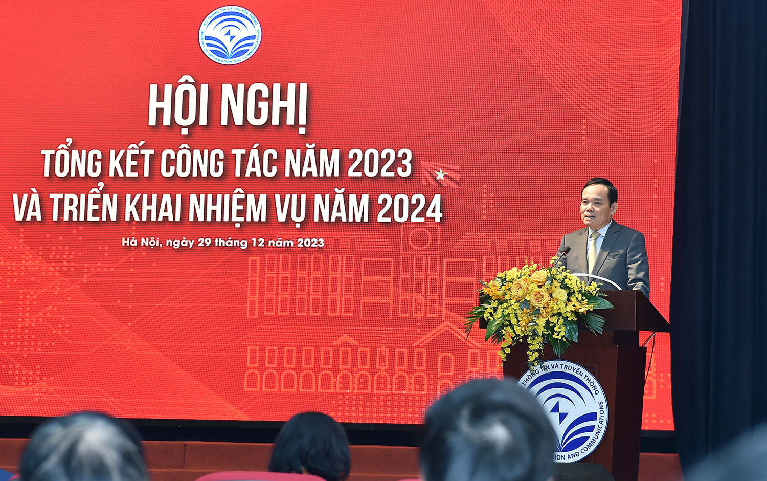 Phó Thủ tướng khẳng định sẽ cùng đồng hành với ngành TT&TT bởi chặng đường phía trước còn không ít khó khăn, thách thức - Ảnh: VGP/Hải Minh