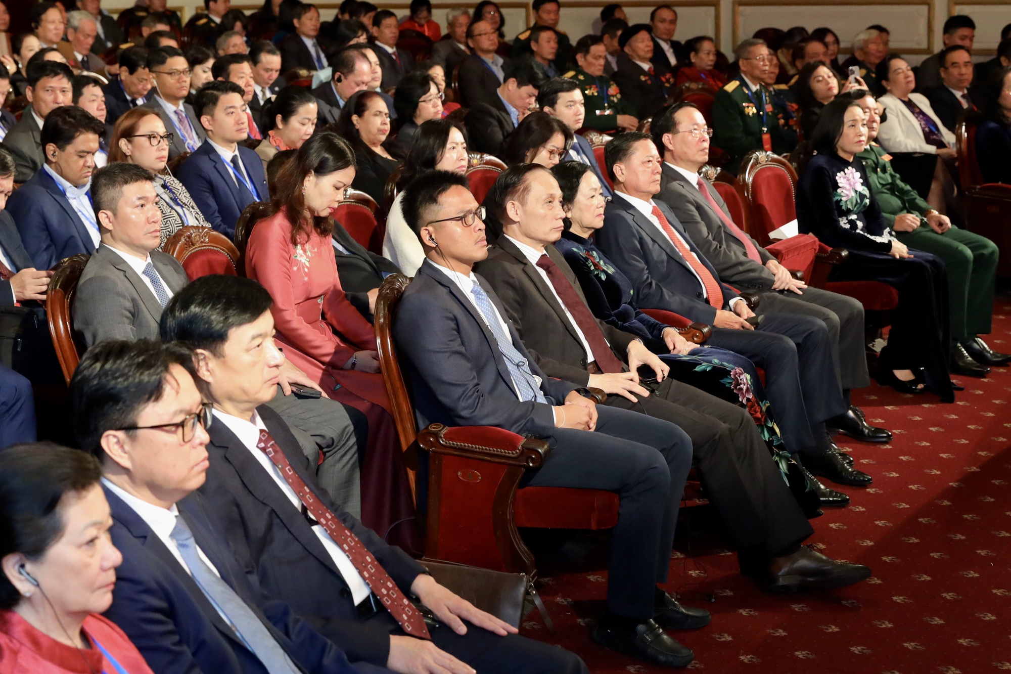 Chủ tịch nước Võ Văn Thưởng, Thường trực Ban Bí thư - Trưởng Ban Tổ chức Trung ương Trương Thị Mai cùng các đại biểu dự buổi lễ. Ảnh VGP