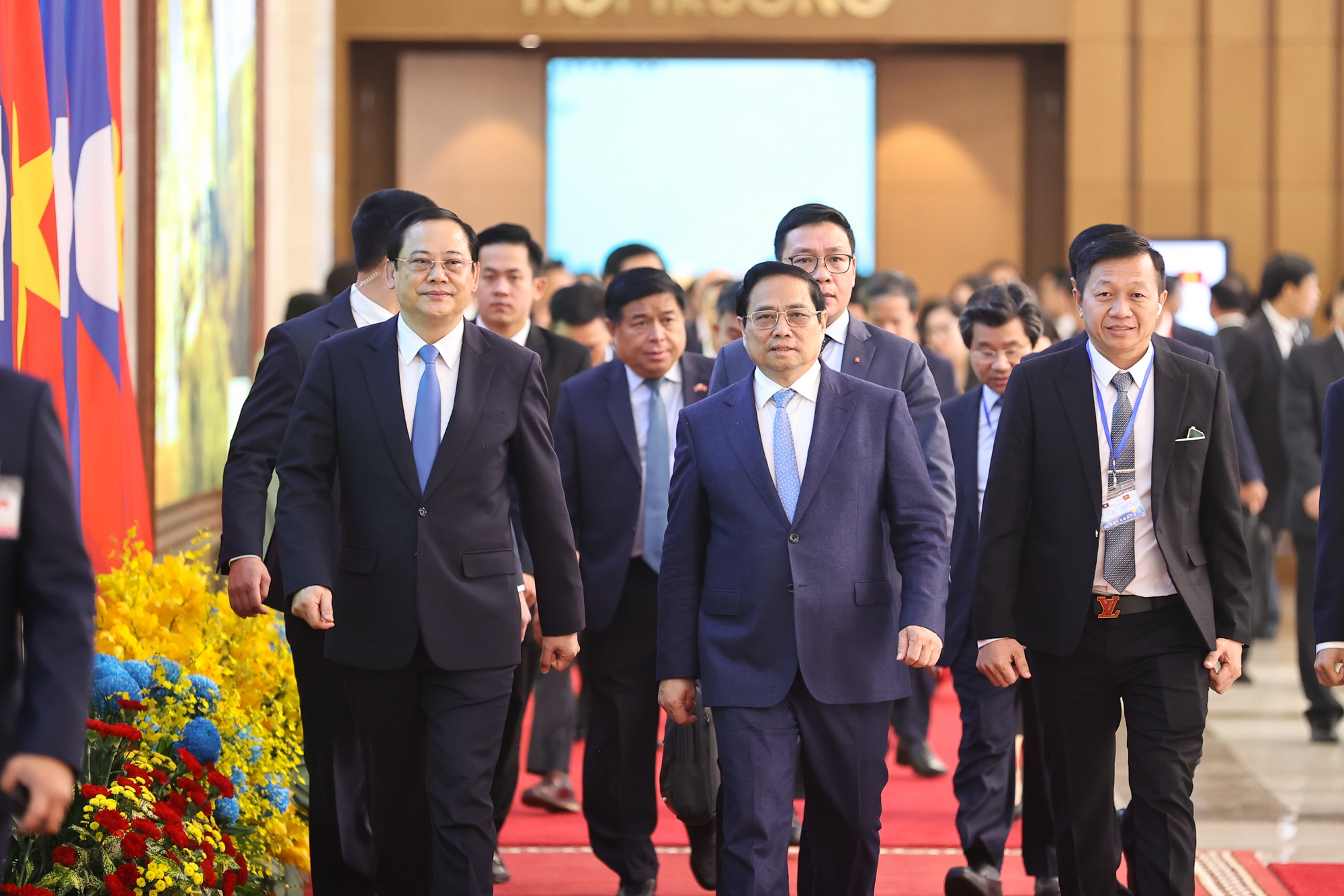 Thủ tướng Phạm Minh Chính và Thủ tướng Lào Sonexay Siphandone đồng chủ trì kỳ họp lần thứ 46 Ủy ban liên Chính phủ về hợp tác song phương Việt Nam-Lào - Ảnh: VGP/Nhật Bắc