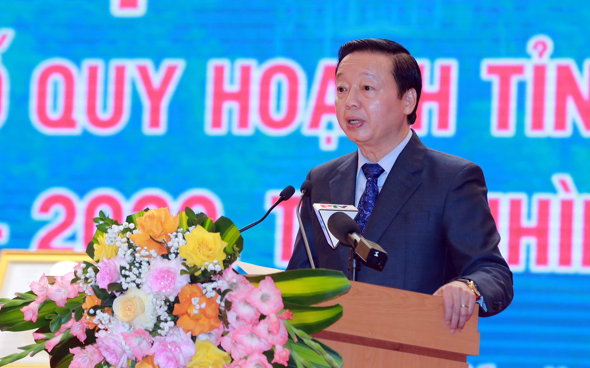 Phó Thủ tướng Trần Hồng Hà cho rằng các trụ cột kinh tế của Phú Thọ phải khai thác thế mạnh về liên kết vùng đặc biệt là với vùng Thủ đô - Ảnh: VGP/Minh Khôi