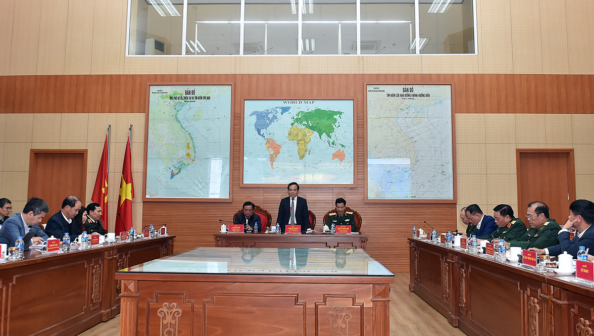 Phó Thủ tướng Chính phủ Trần Lưu Quang đã chủ trì Hội nghị tổng kết công tác phòng, chống sự cố, thiên tai và tìm kiếm cứu nạn năm 2023, triển khai nhiệm vụ trọng tâm năm 2024 - Ảnh: VGP/Hải Minh
