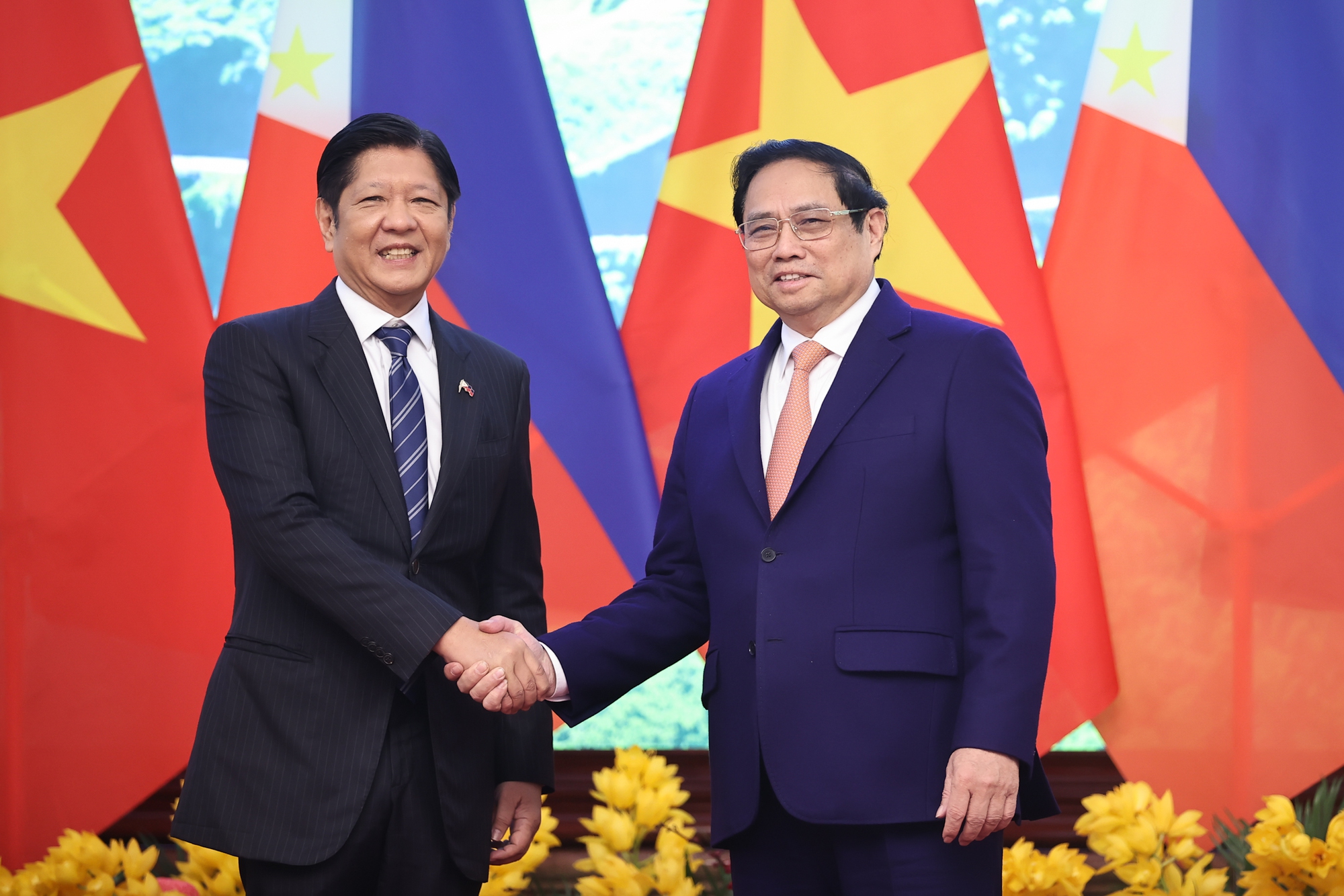 Thủ tướng Chính phủ Phạm Minh Chính và Tổng thống Philippines Ferdinand Romualdez Marcos Jr. tại buổi tiếp - Ảnh: VGP/Nhật Bắc