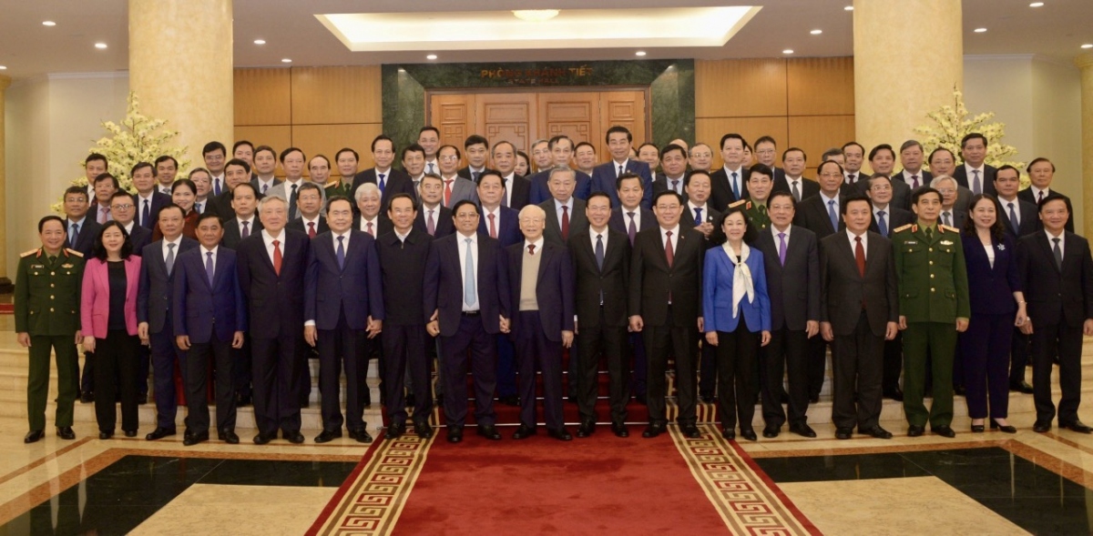Tổng Bí thư Nguyễn Phú Trọng cùng các đồng chí tham dự Phiên họp - Ảnh: VOV