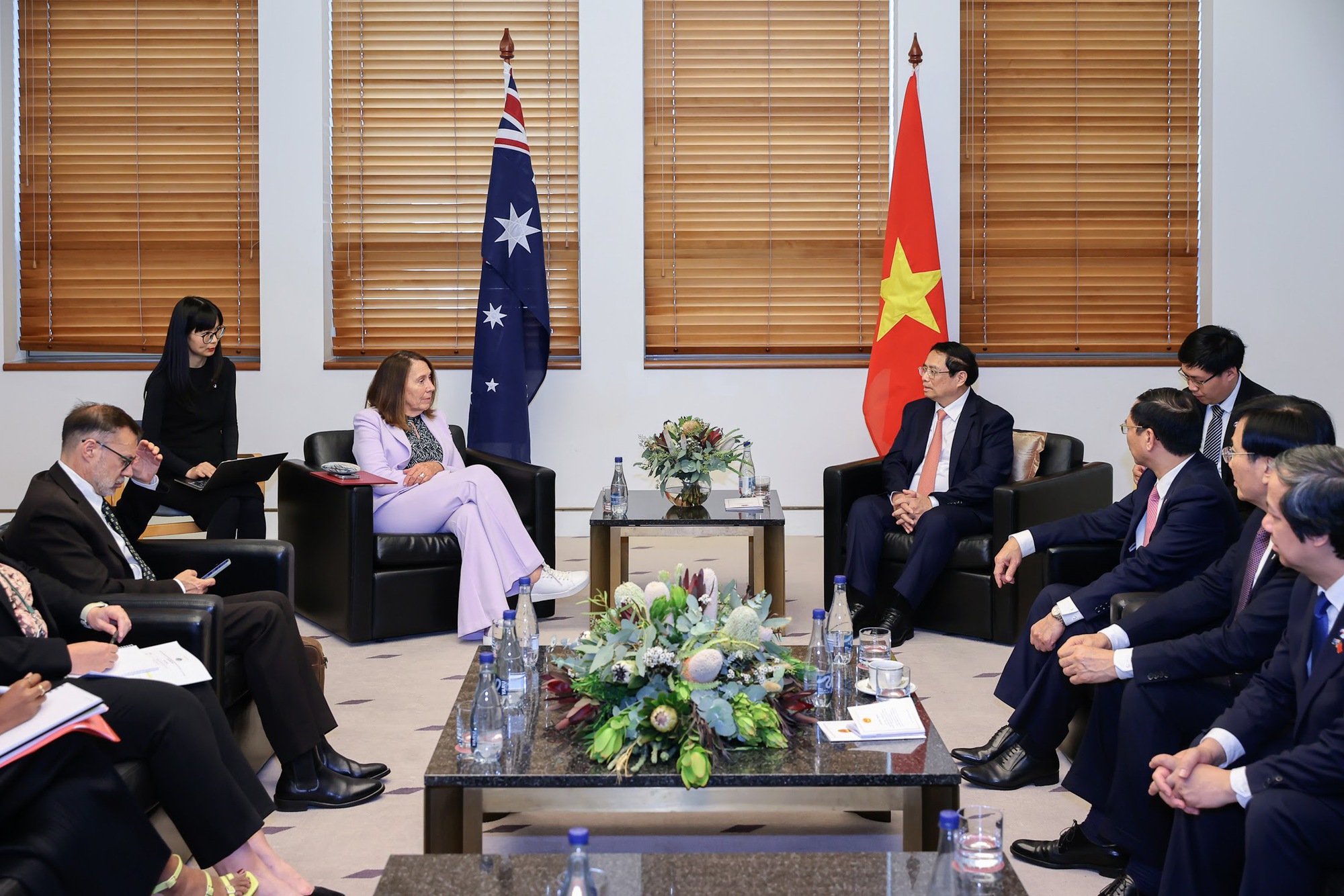 Chủ tịch Thượng viện Australia cho biết sẽ sớm thăm Việt Nam và chuyến thăm là để thực hiện thỏa thuận hợp tác giữa hai Quốc hội ký năm 2022 - Ảnh: VGP/Nhật Bắc