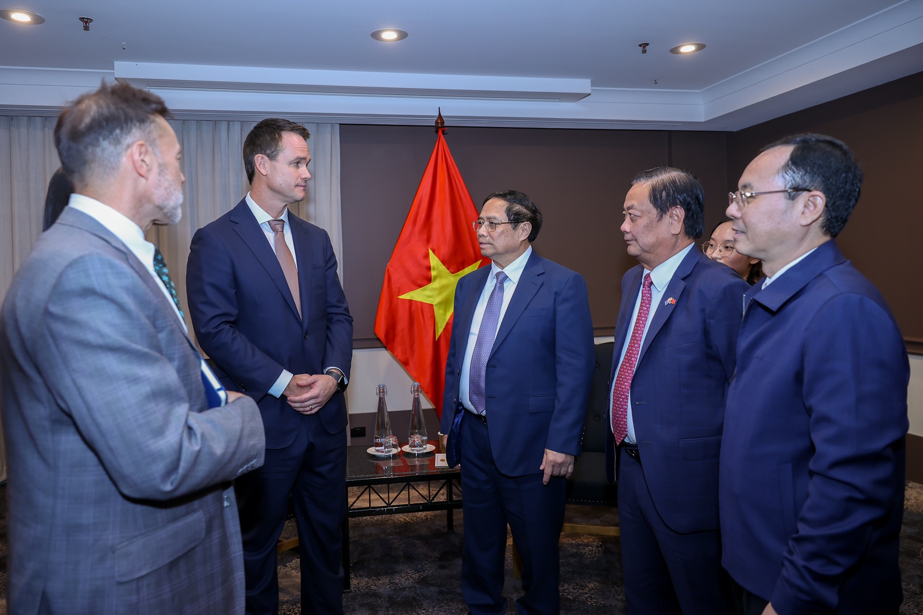 Thủ tướng mong muốn Tập đoàn SunRice hỗ trợ kết nối các đối tác phía Việt Nam với các đối tác Australia để tăng cường hợp tác trong lĩnh vực nông nghiệp giữa hai nước trong thời gian tới - Ảnh: VGP/Nhật Bắc