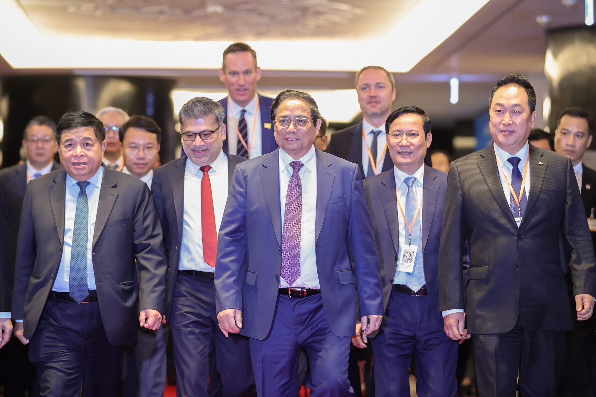 Thủ tướng Chính phủ Phạm Minh Chính chủ trì Hội nghị gặp gỡ cộng đồng doanh nghiệp có vốn đầu tư trực tiếp nước ngoài (FDI) và Diễn đàn Doanh nghiệp Việt Nam thường niên năm 2024 (VBF 2024) - Ảnh: VGP/Nhật Bắc