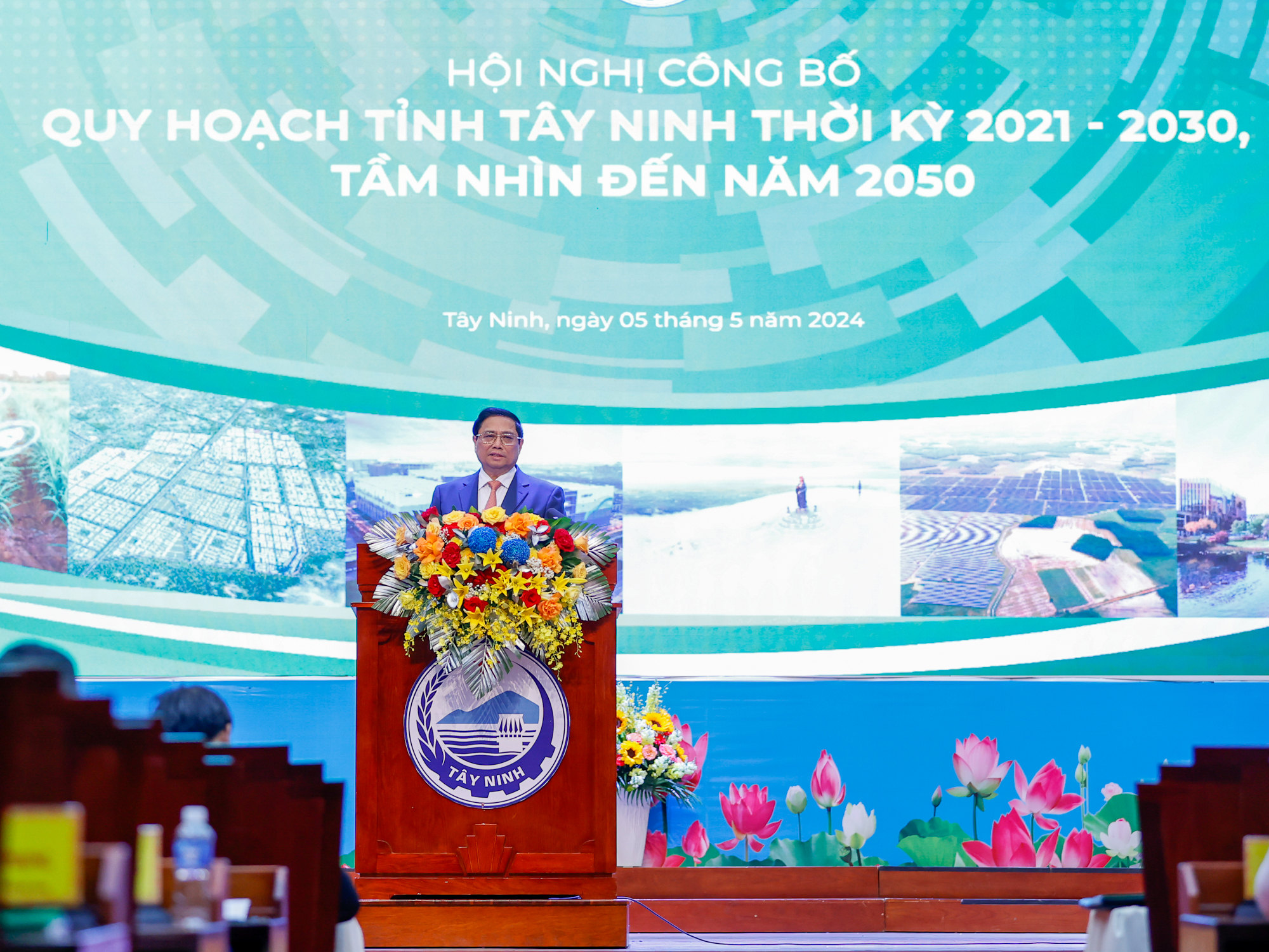 Đánh giá cao các nội dung của Quy hoạch tỉnh Tây Ninh, Thủ tướng yêu cầu tỉnh cần chú trọng, tập trung thực hiện ""1 trọng tâm, 2 tăng cường, 3 đẩy mạnh" - Ảnh: VGP/Nhật Bắc