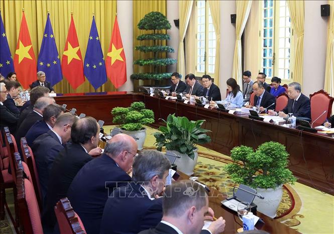 Chủ tịch nước Tô Lâm tiếp Đại sứ, Đại biện các nước Liên minh châu Âu - Ảnh: TTXVN