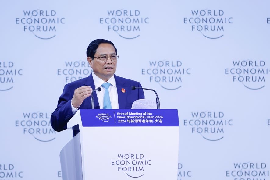 Thủ tướng Chính phủ Phạm Minh Chính phát biểu tại Phiên khai mạc toàn thể Hội nghị WEF Đại Liên 2024 - Ảnh: VGP/Nhật Bắc