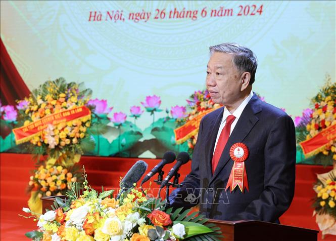 Chủ tịch nước Tô Lâm phát biểu tại lễ kỷ niệm 70 năm Ngày truyền thống lực lượng Kỹ thuật nghiệp vụ CAND - Ảnh: TTXVN