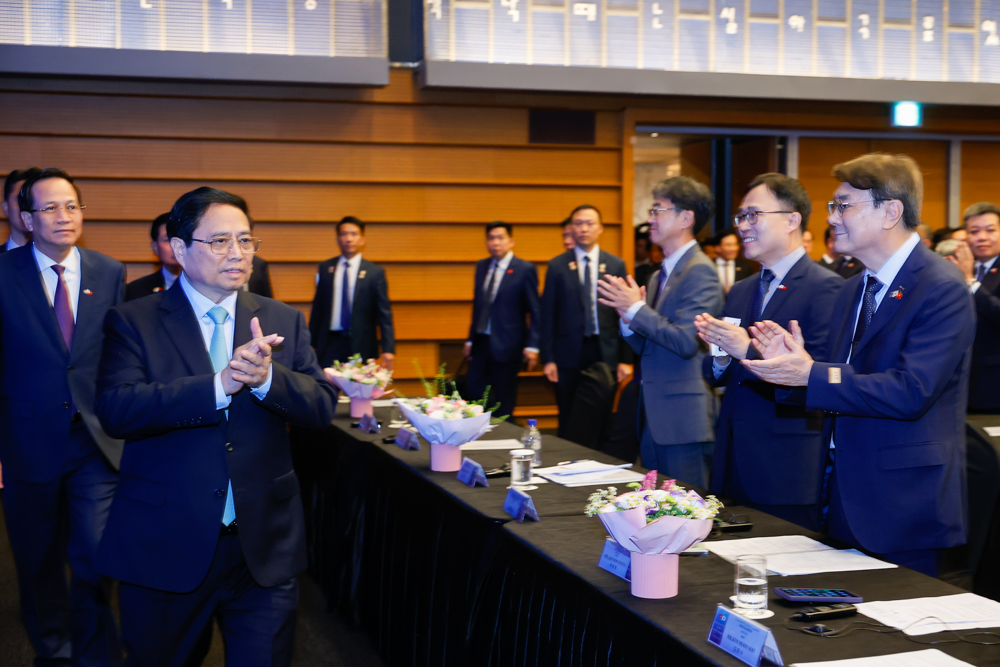 Thủ tướng Phạm Minh Chính dự Diễn đàn hợp tác lao động Việt Nam - Hàn Quốc - Ảnh: VGP/Nhật Bắc