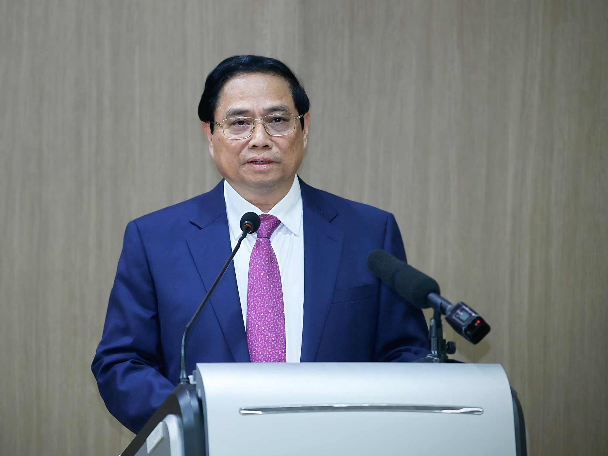 Thủ tướng Phạm Minh Chính phát biểu tại Đại học Quốc gia Seoul Hàn Quốc - Ảnh: VGP/Nhật Bắc