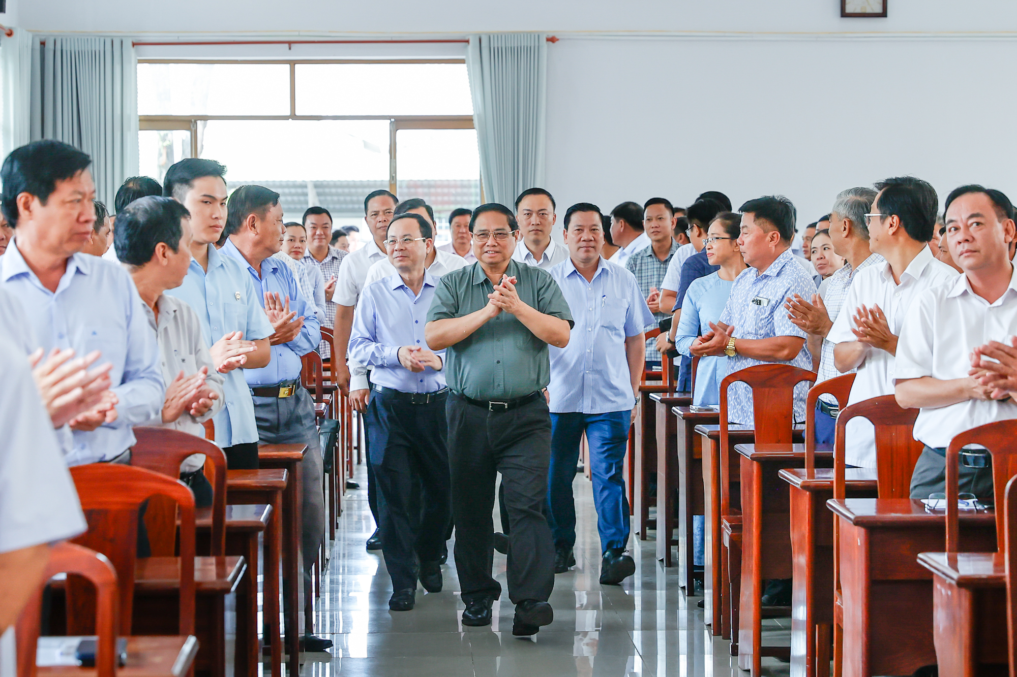 Sáng 14/7, tại quận Thốt Nốt, Thủ tướng Phạm Minh Chính và Đoàn đại biểu Quốc hội TP. Cần Thơ có cuộc tiếp xúc với cử tri sau kỳ họp thứ 7, Quốc hội khóa XV - Ảnh: VGP/Nhật Bắc