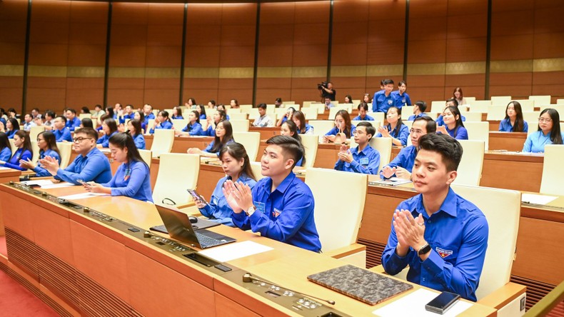 Đông đảo đoàn viên, thanh niên các cơ quan Trung ương dự hội thảo. (Ảnh: DUY LINH)