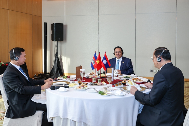 Thủ tướng Phạm Minh Chính ăn sáng làm việc với Thủ tướng Lào và Thủ tướng Campuchia - Ảnh 3.