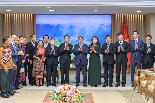 Thủ tướng Phạm Minh Chính tiếp Chủ tịch Ủy ban Trung ương Mặt trận Lào xây dựng đất nước - Ảnh 4.