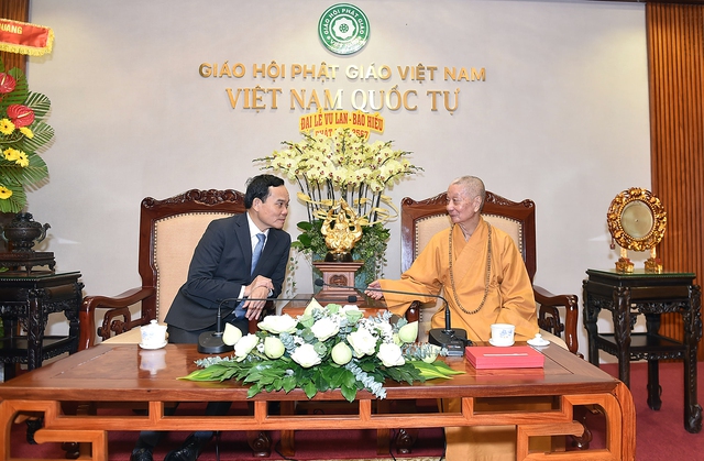 Phó Thủ tướng Trần Lưu Quang chúc mừng mùa Vu lan tại TPHCM - Ảnh 3.