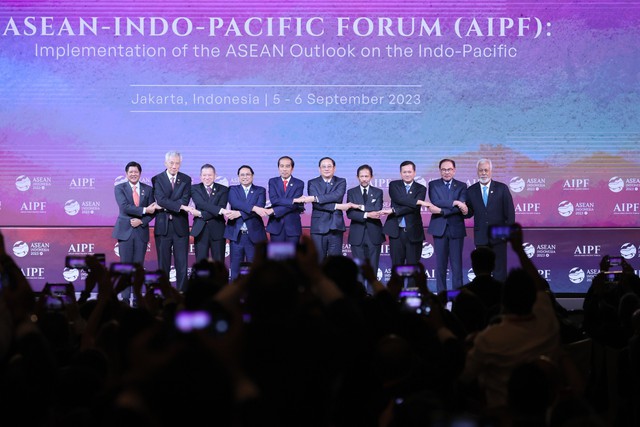 Thủ tướng: Tự cường và đoàn kết để các đối tác tôn trọng vai trò trung tâm của ASEAN - Ảnh 4.