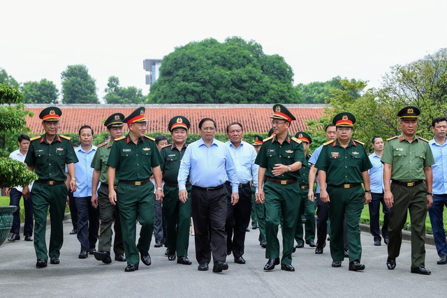 Thủ tướng Phạm Minh Chính kiểm tra công tác tu bổ định kỳ Lăng Chủ tịch Hồ Chí Minh - Ảnh 2.