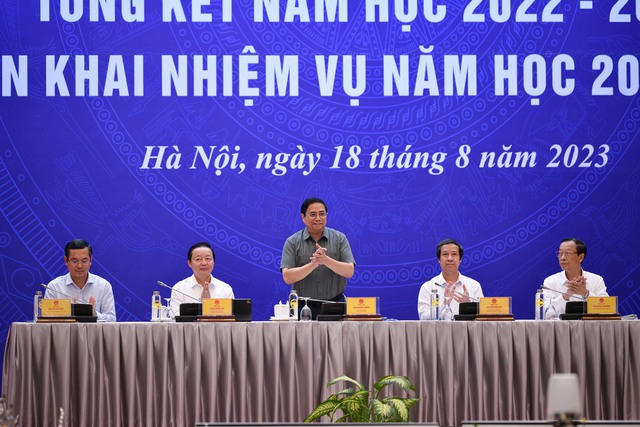 Thủ tướng Phạm Minh Chính dự hội nghị triển khai năm học mới 2023-2024 - Ảnh 1.