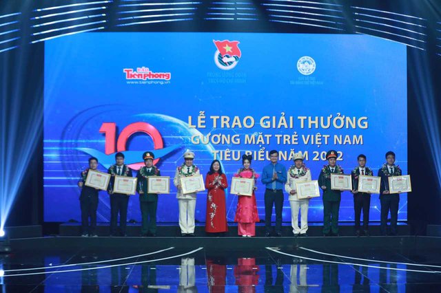 Tôn vinh các Gương mặt trẻ Việt Nam tiêu biểu năm 2022 - Ảnh 1.