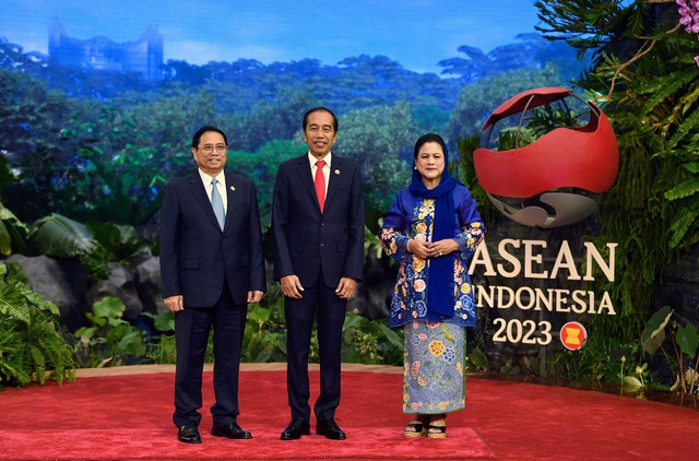 Thủ tướng Phạm Minh Chính dự lễ khai mạc Hội nghị Cấp cao ASEAN 43 - Ảnh 1.