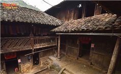 Há Súng - Bóng thời gian trên cao nguyên đá