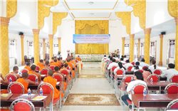 Kiên Giang: 30 tăng sinh, Phật tử Nam tông tham gia lớp Trung cấp luật
