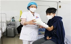 Bắc Giang: Nhiều trường hợp bị tai nạn do pháo dịp Tết