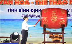 Bình Định: Khai mạc Ngày hội Văn hóa - Thể thao miền biển
