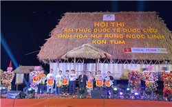 Tu Mơ Rông (Kon Tum): Khai mạc Hội thi ẩm thực quốc tế