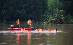 Quảng Ngãi: Tìm thấy thi thể một nam thanh niên mất tích trong mưa lũ