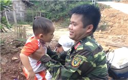 Trung tá Khúc Thế Hoan - Người con ưu tú dân tộc Tày