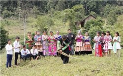Thêm 12 di sản được ghi danh vào Danh mục Di sản văn hóa phi vật thể quốc gia