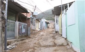 Khánh Hòa: Nguy cơ sạt lở ở xóm Núi