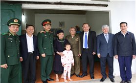 Phó Thủ tướng Thường trực chúc Tết tại tỉnh Hà Giang